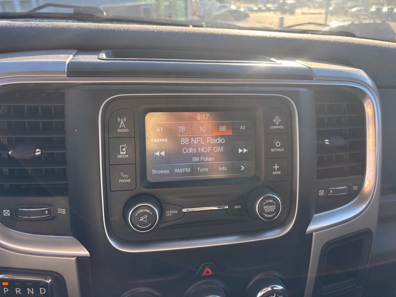 Used 2018 RAM 1500 Classic SLT AWD/4WD image 12