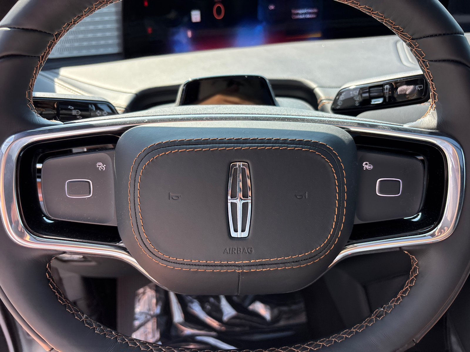 New 2026 Lincoln Navigator Black Label AWD/4WD image 15