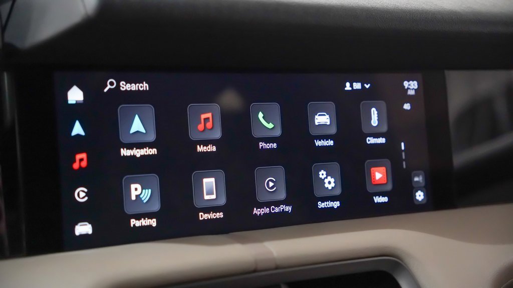 Certified 2025 Porsche Taycan 4S image 31