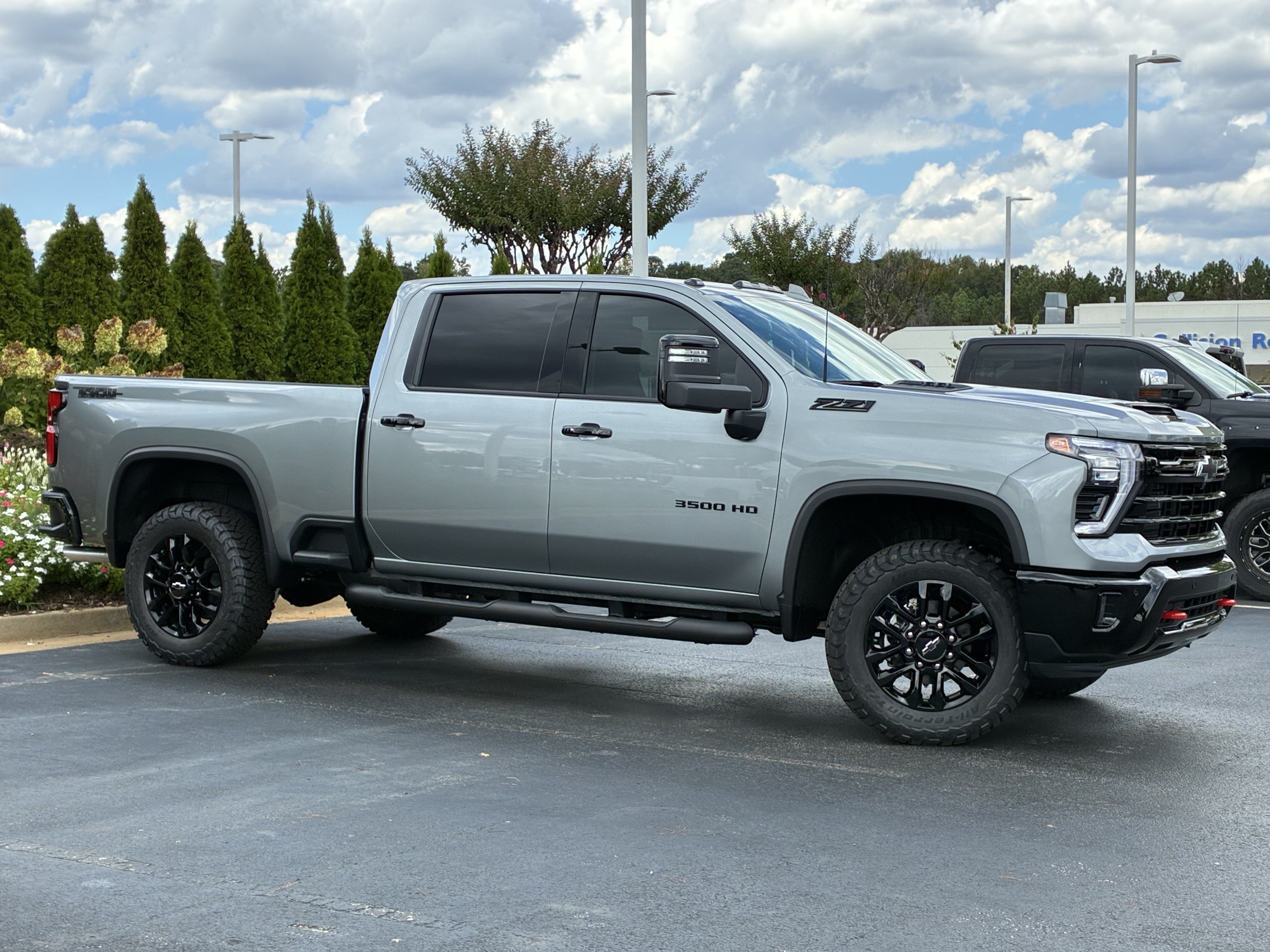 New 2026 Chevrolet Silverado 3500 LTZ w/ LTZ Plus Package AWD/4WD image 3