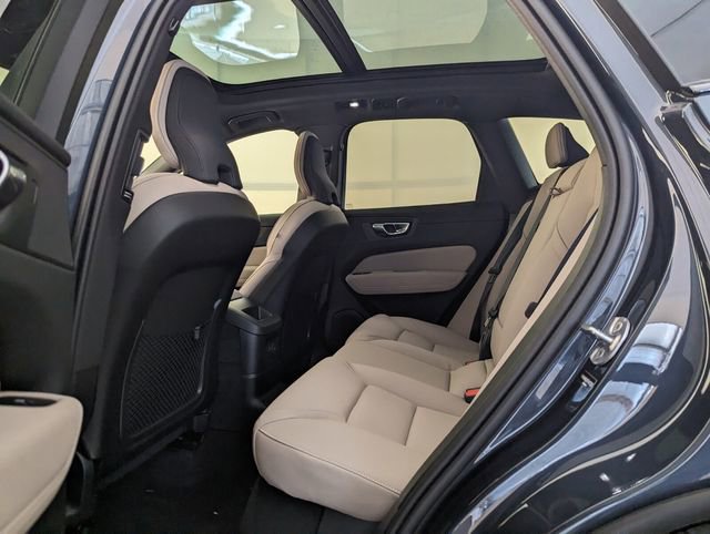 New 2026 Volvo XC60 T8 Core image 7