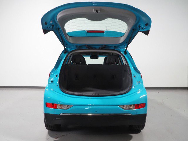 Used 2021 Chevrolet Bolt Premier w/ Infotainment Package FWD image 41