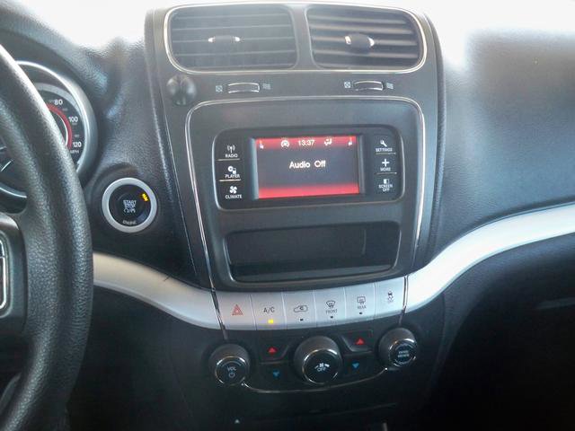 Used 2015 Dodge Journey SXT w/ Flexible Seating Group image 12