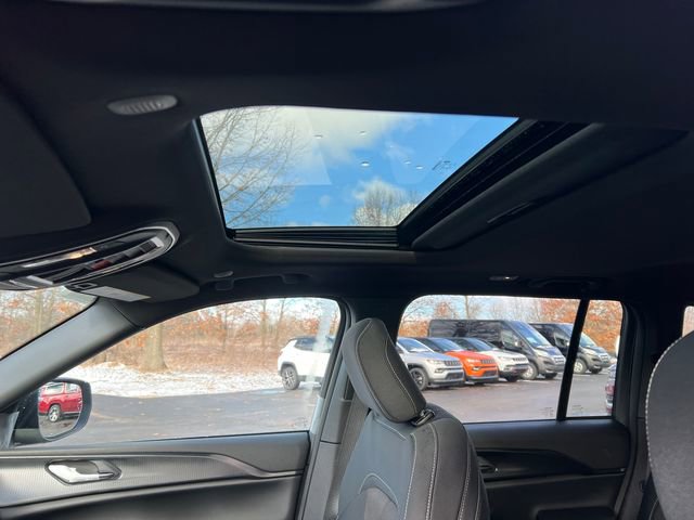 New 2026 Jeep Grand Cherokee Laredo X AWD/4WD image 7