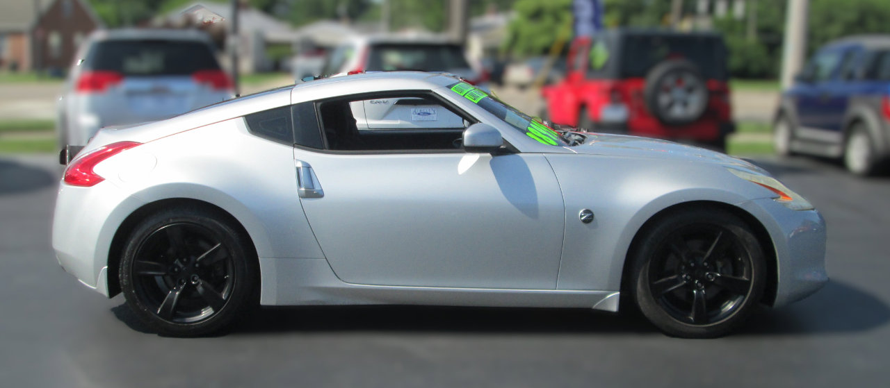 Used 2012 Nissan 370Z Coupe image 3