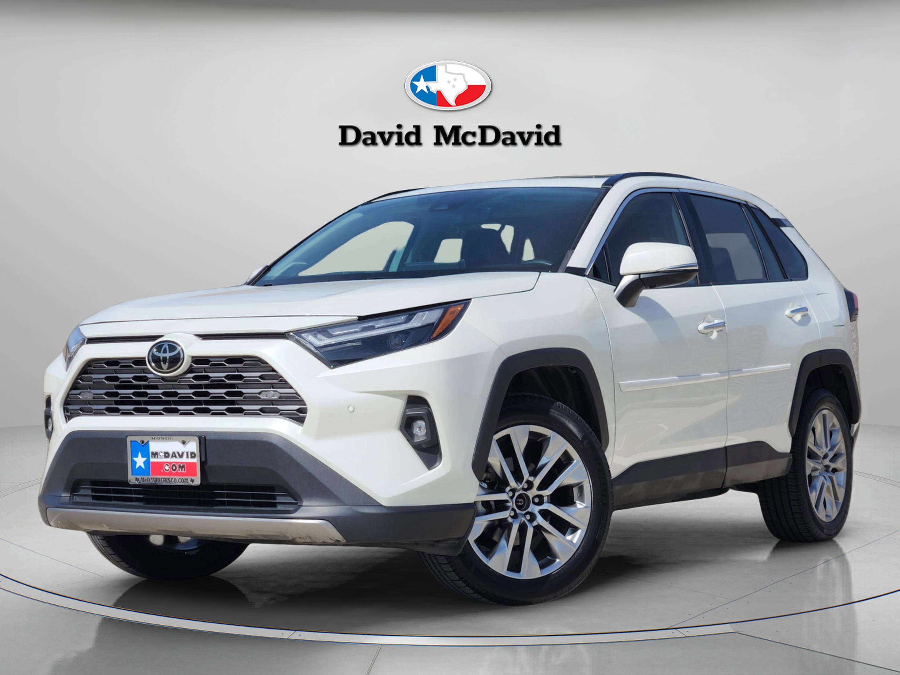Used 2022 Toyota RAV4 Limited image 1