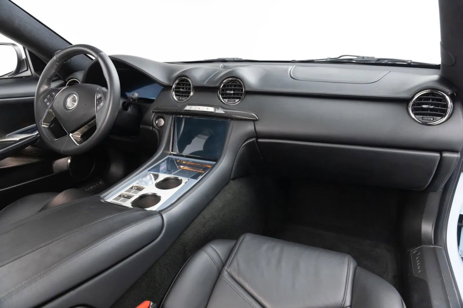 Used 2018 Karma Revero Luxury RWD image 2