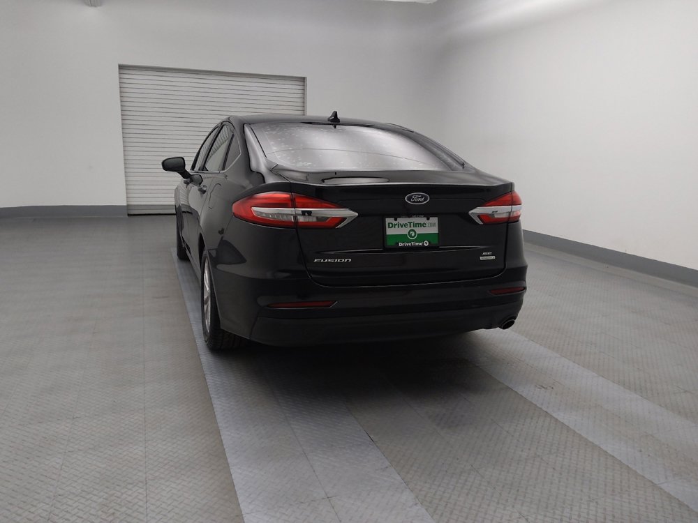 Used 2020 Ford Fusion SE image 6