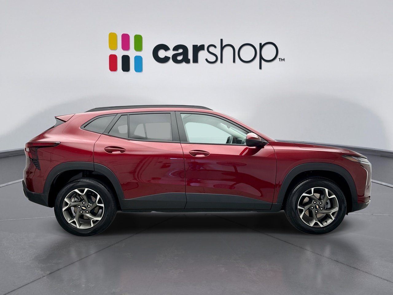 Used 2025 Chevrolet Trax LT FWD image 6