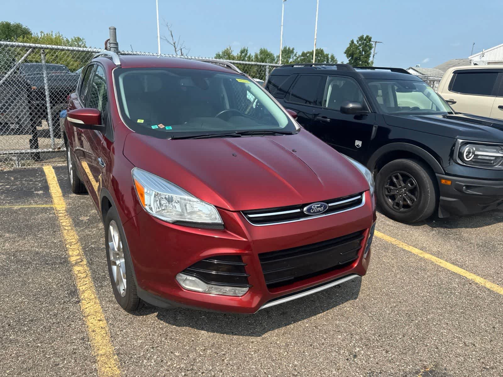 Used 2015 Ford Escape Titanium FWD image 5