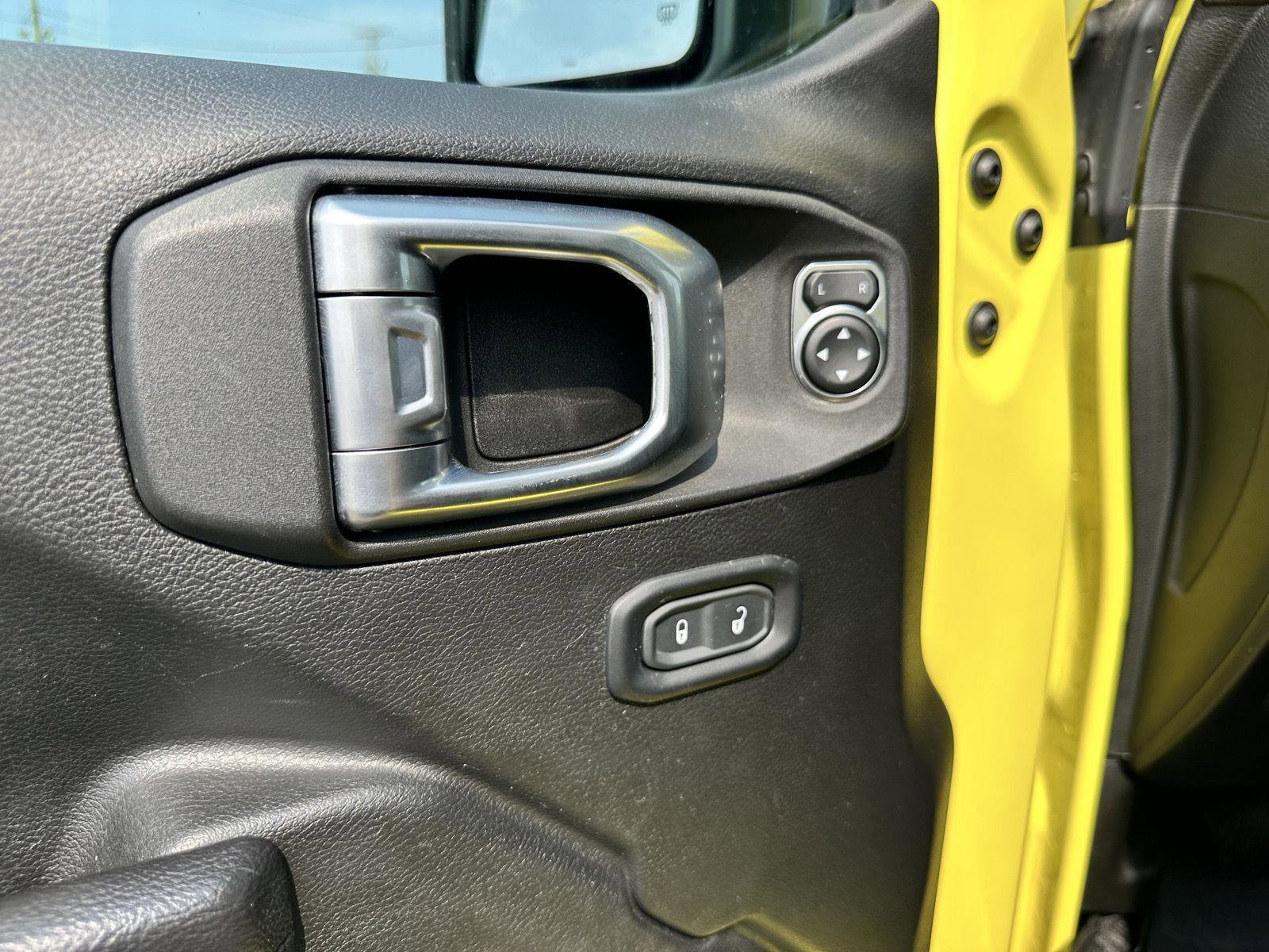 Used 2022 Jeep Wrangler Unlimited Sport image 10