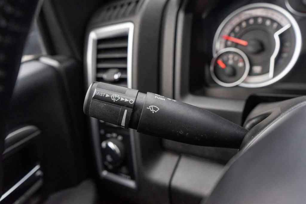 Used 2022 RAM 1500 Classic Warlock AWD/4WD image 25