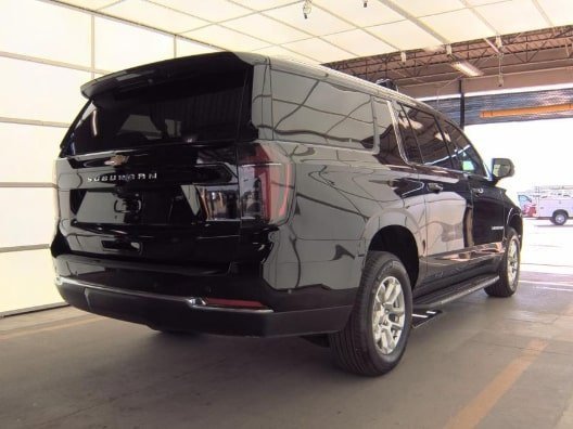 Used 2025 Chevrolet Suburban LS image 6