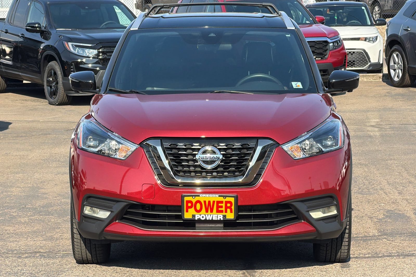 Used 2020 Nissan Kicks SR w/ SR Premium Package FWD image 8