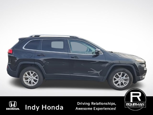 Used 2015 Jeep Cherokee Latitude AWD/4WD image 10