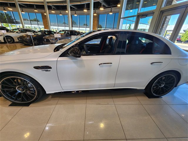 New 2026 Mercedes-Benz E 53 AMG e 4MATIC Sedan image 2