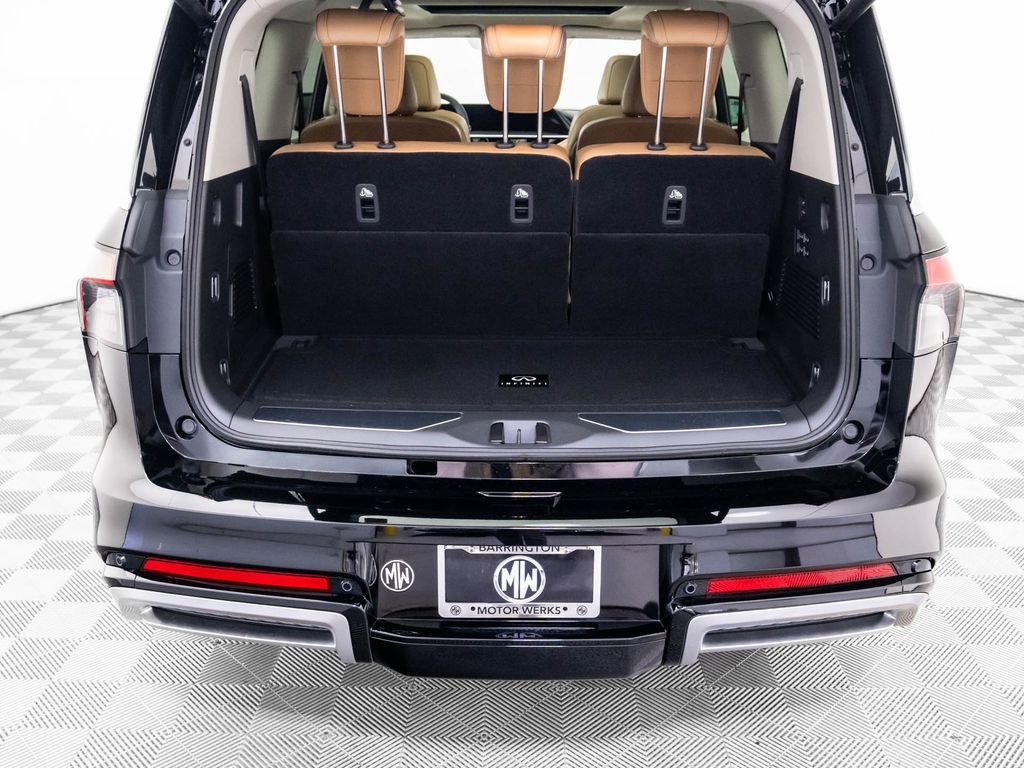 New 2026 INFINITI QX80 Luxe w/ Cargo Package image 30