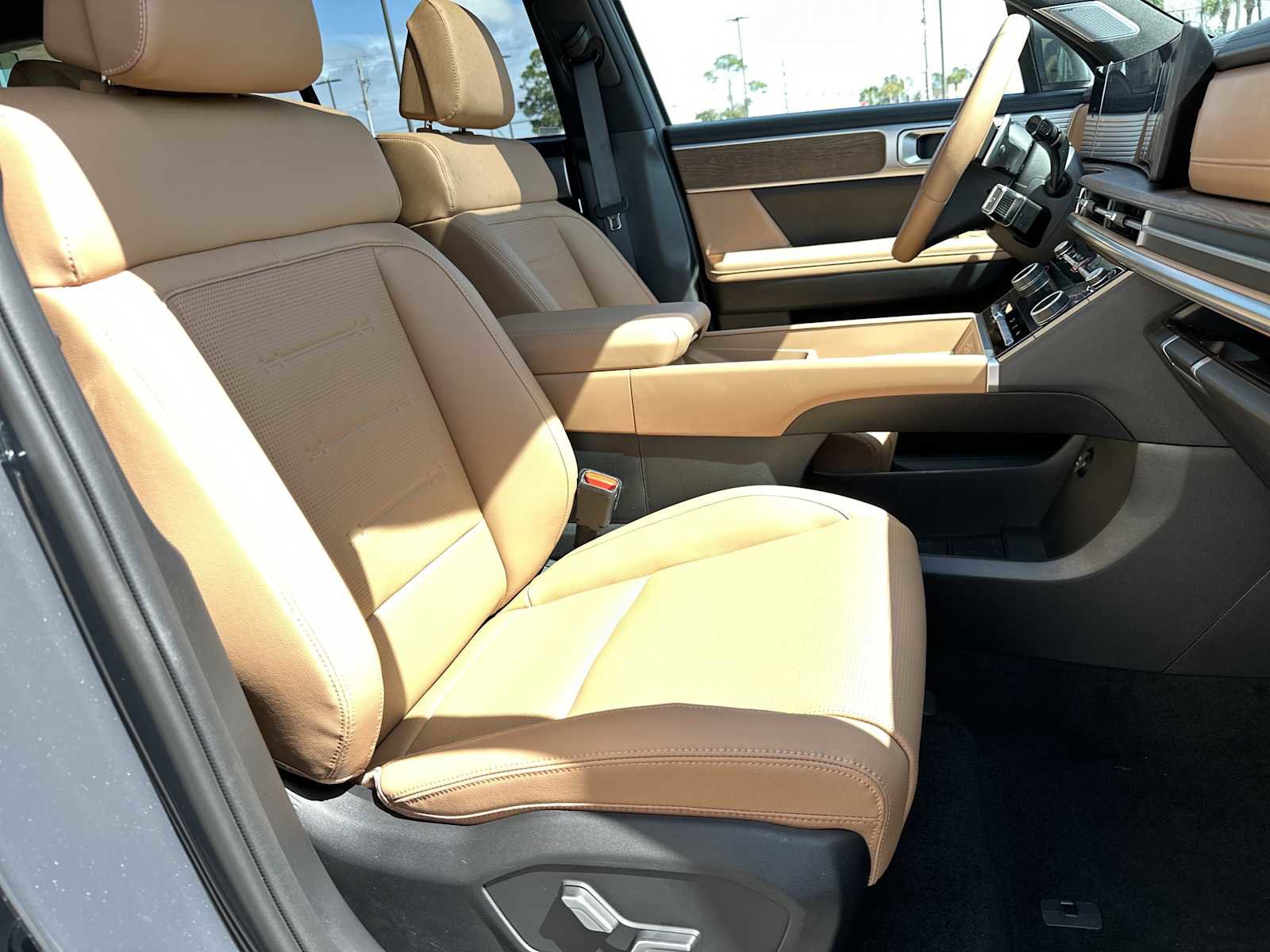 New 2026 Hyundai Santa Fe Limited FWD image 29