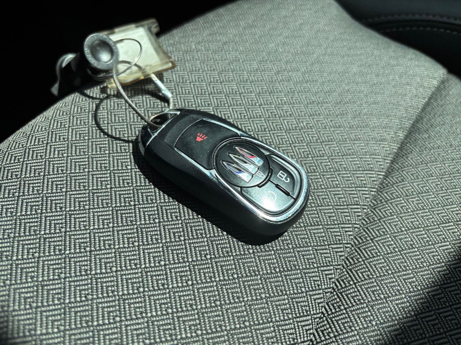 Used 2025 Buick Encore GX Preferred FWD image 18