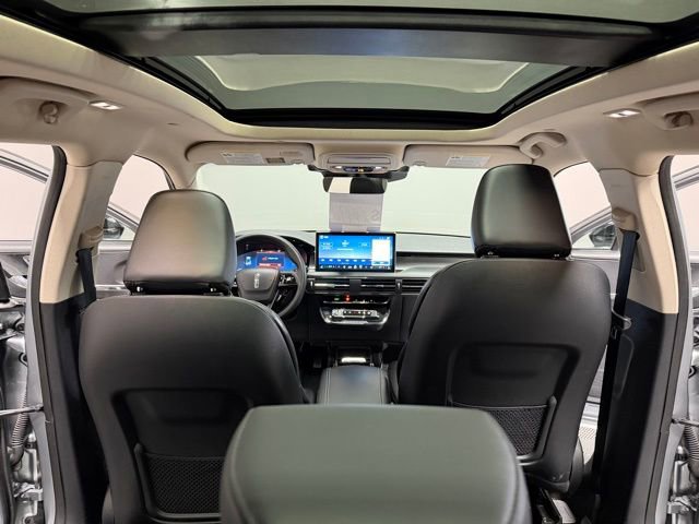 Used 2023 Lincoln Corsair AWD w/ Equipment Group 101A image 30