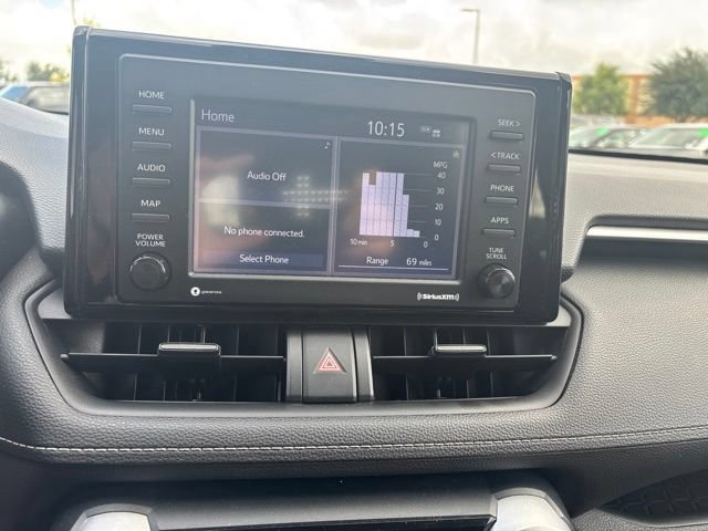 Used 2021 Toyota RAV4 XLE FWD image 10