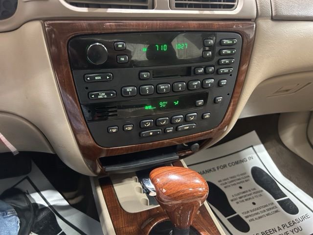 Used 2005 Ford Taurus SEL image 16