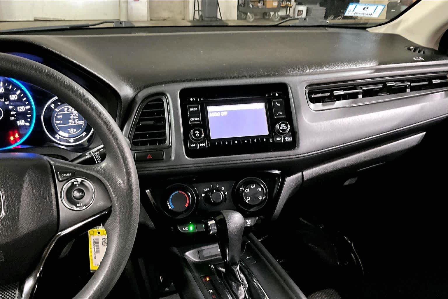 Used 2016 Honda HR-V LX image 7