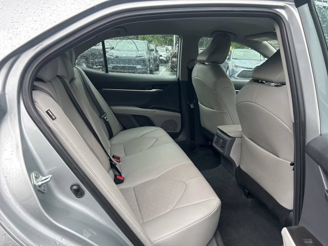 Used 2024 Toyota Camry XSE FWD image 18