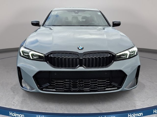 New 2026 BMW 330i xDrive Sedan w/ M Sport Package AWD/4WD image 2