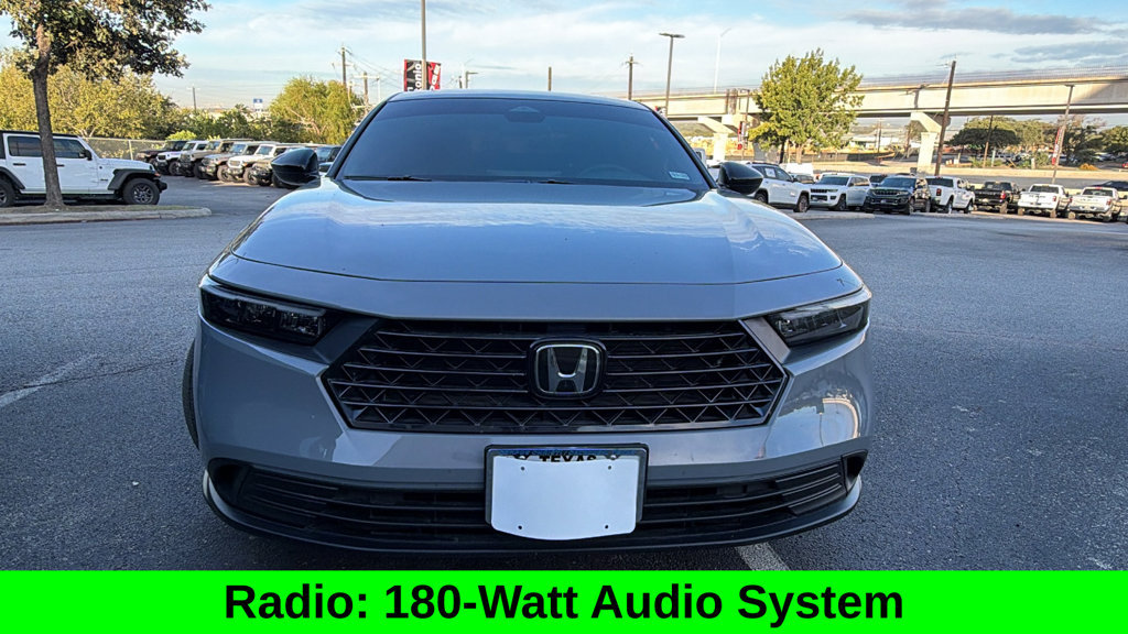 Used 2025 Honda Accord Sport image 2