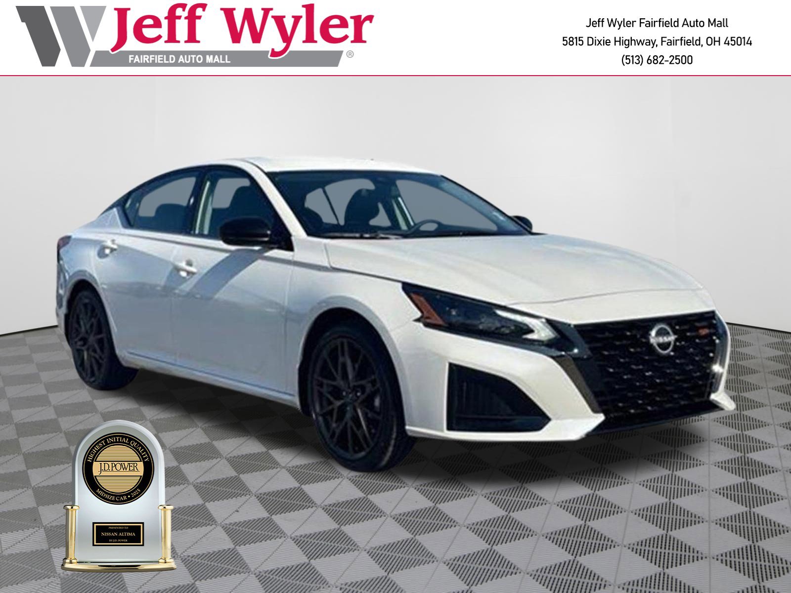 New 2025 Nissan Altima 2.5 SR w/ SR Premium Package image 1