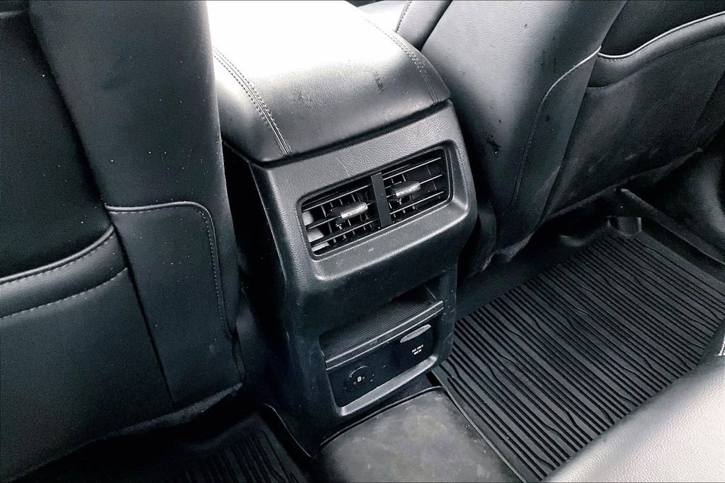 Used 2024 Ford Edge SEL w/ Convenience Package image 23