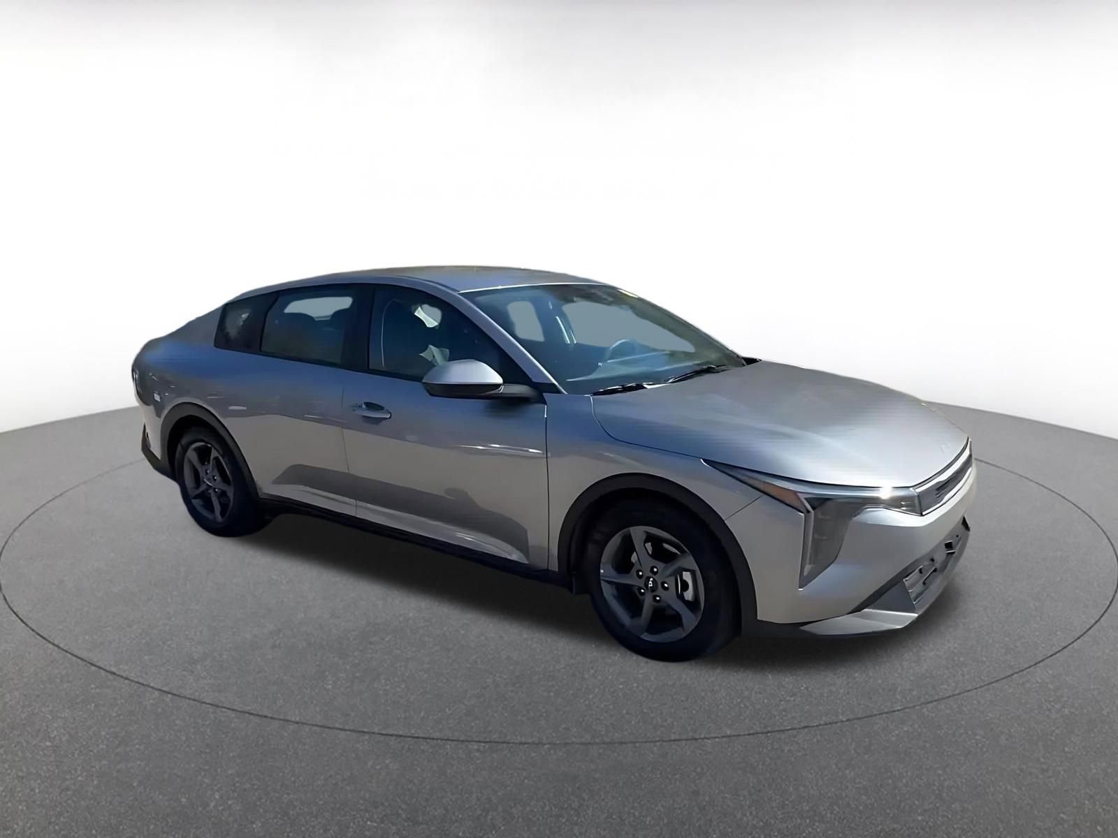 Used 2025 Kia K4 LXS video 2