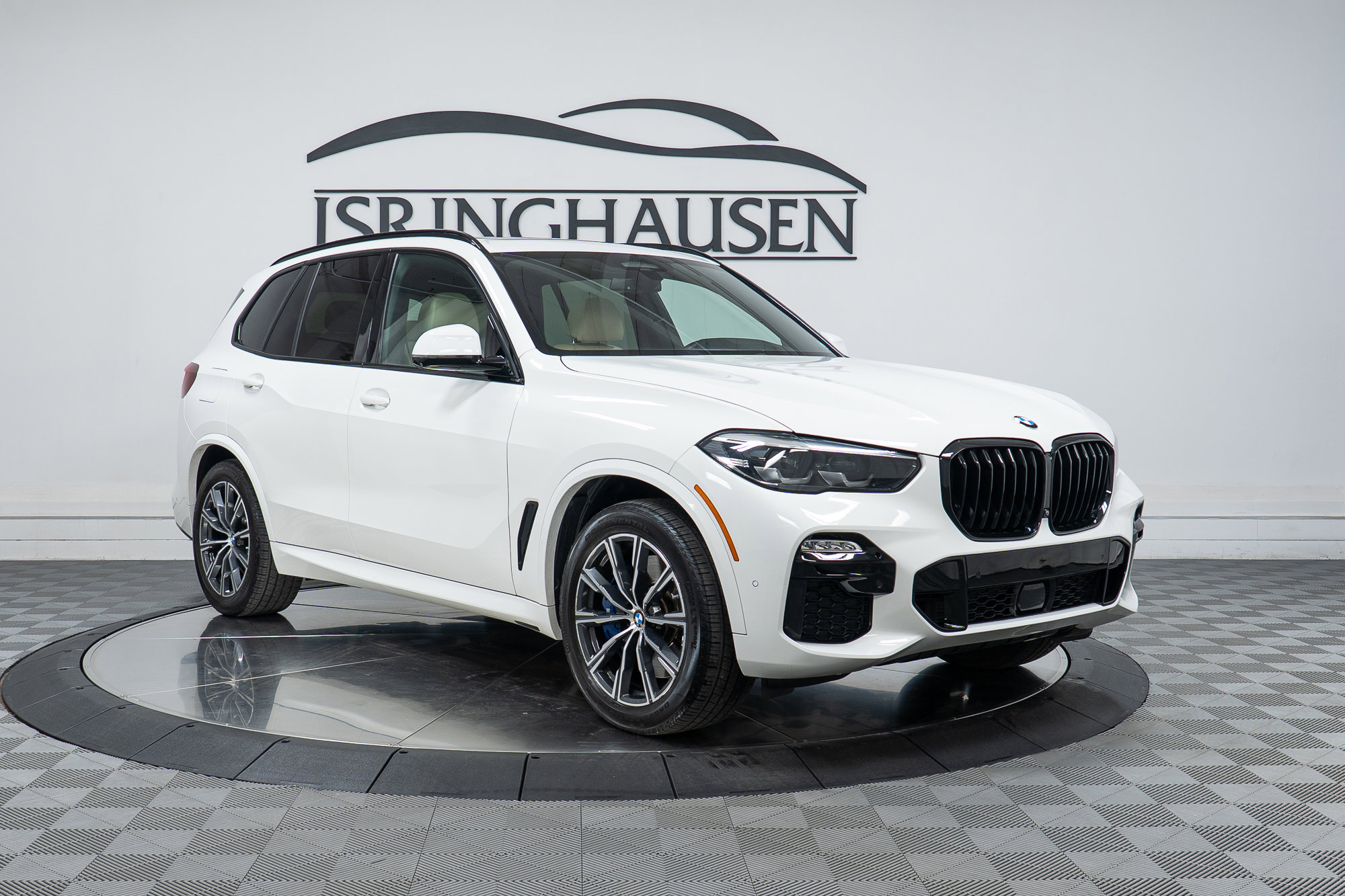 Used 2021 BMW X5 M50i AWD/4WD image 3