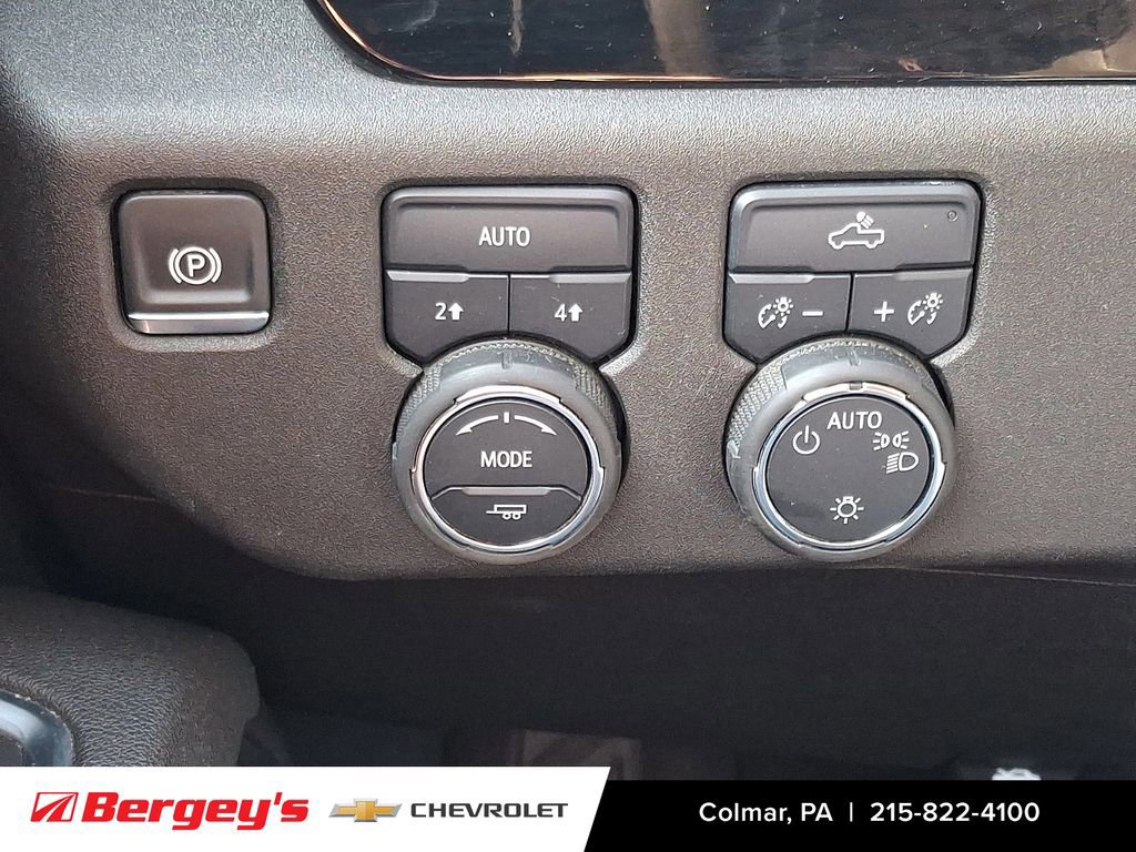 Certified 2025 Chevrolet Silverado 1500 LT image 26