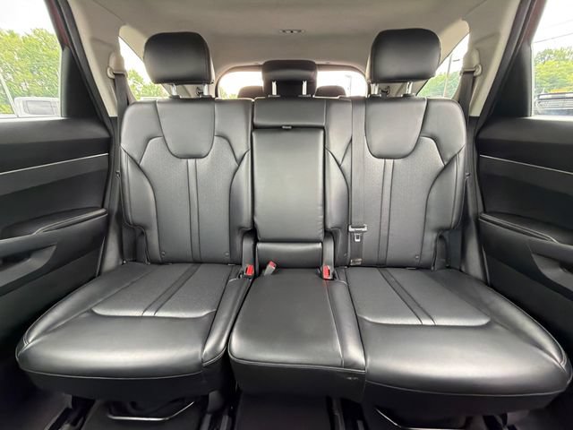 Used 2022 Kia Sorento S w/ Panoramic Sunroof Package AWD/4WD image 16