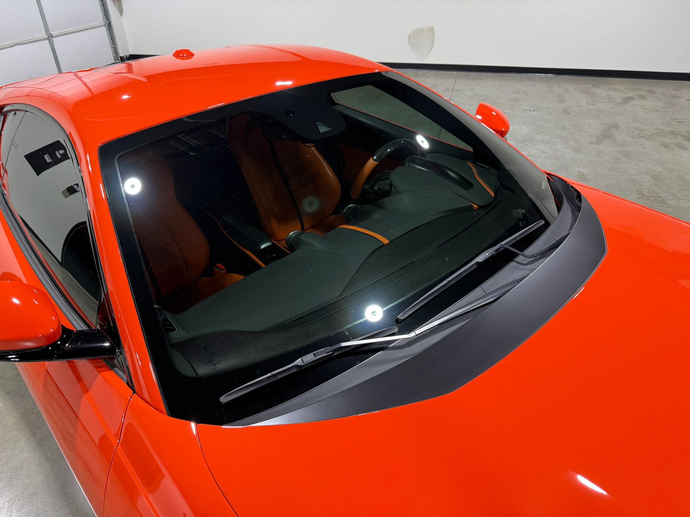 Used 2020 Ferrari 812 Superfast RWD image 25