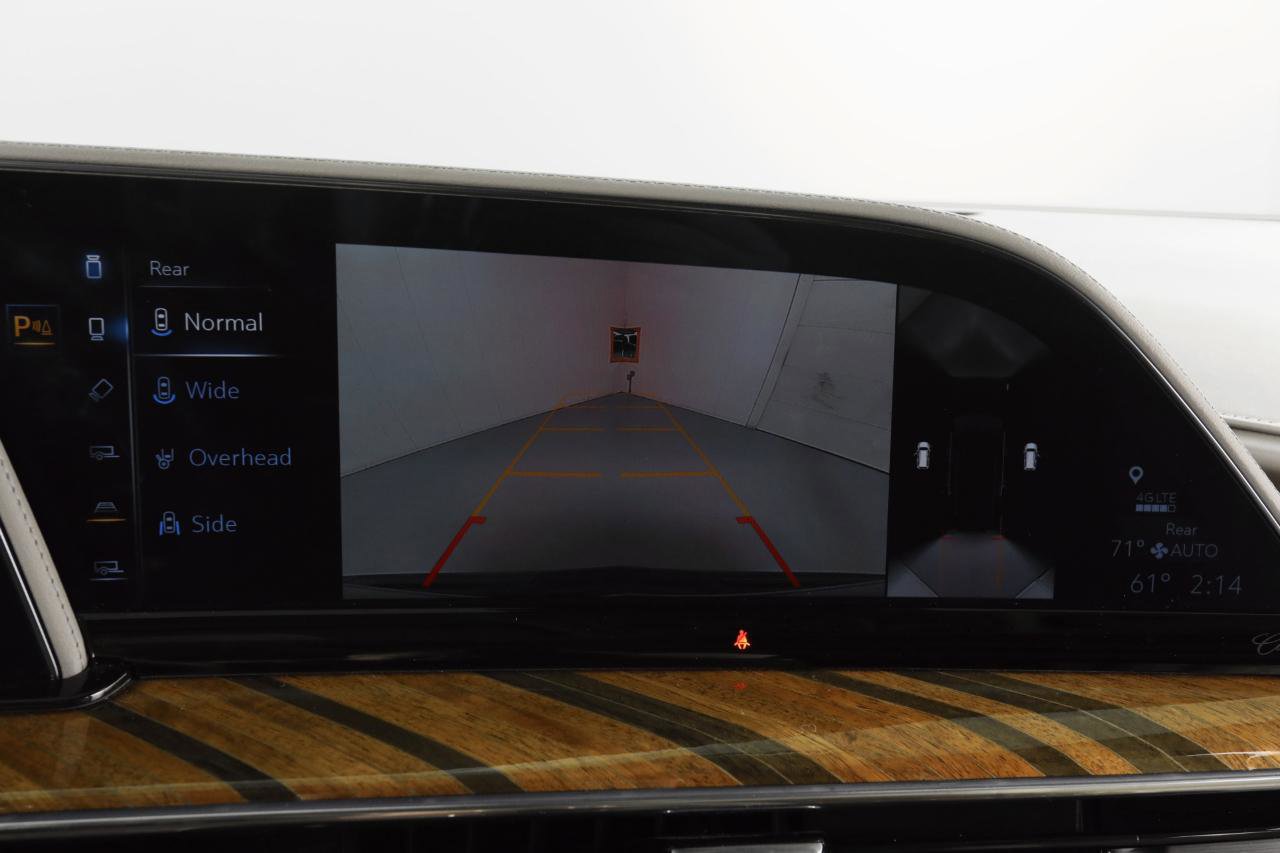 Used 2023 Cadillac Escalade ESV Sport Platinum image 19