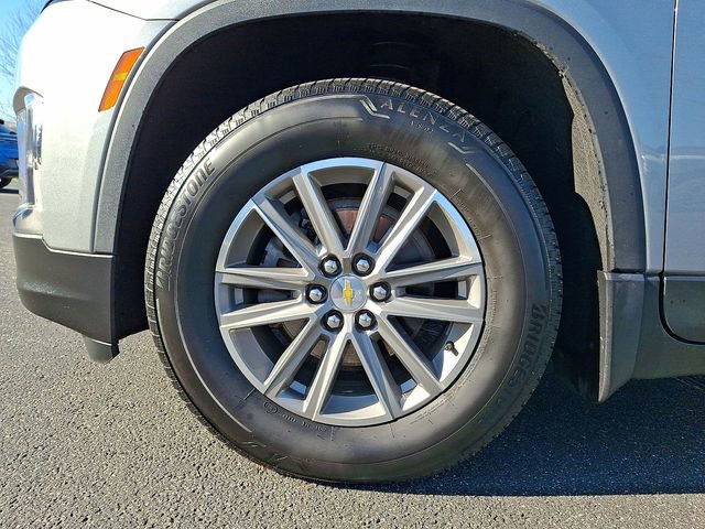 Used 2023 Chevrolet Traverse LT w/ LPO, Floor Liner Package image 30