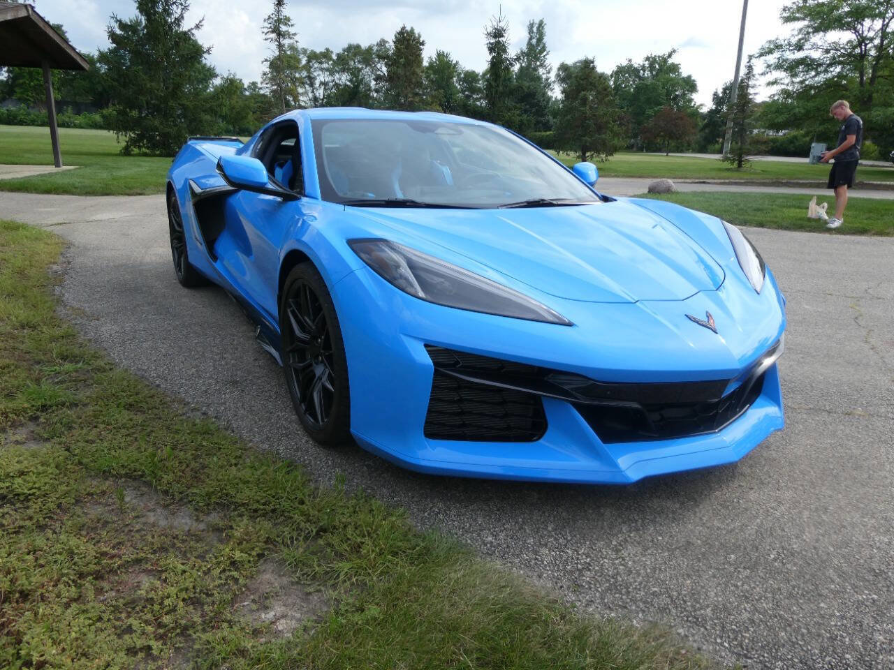 Used 2024 Chevrolet Corvette Z06 image 4