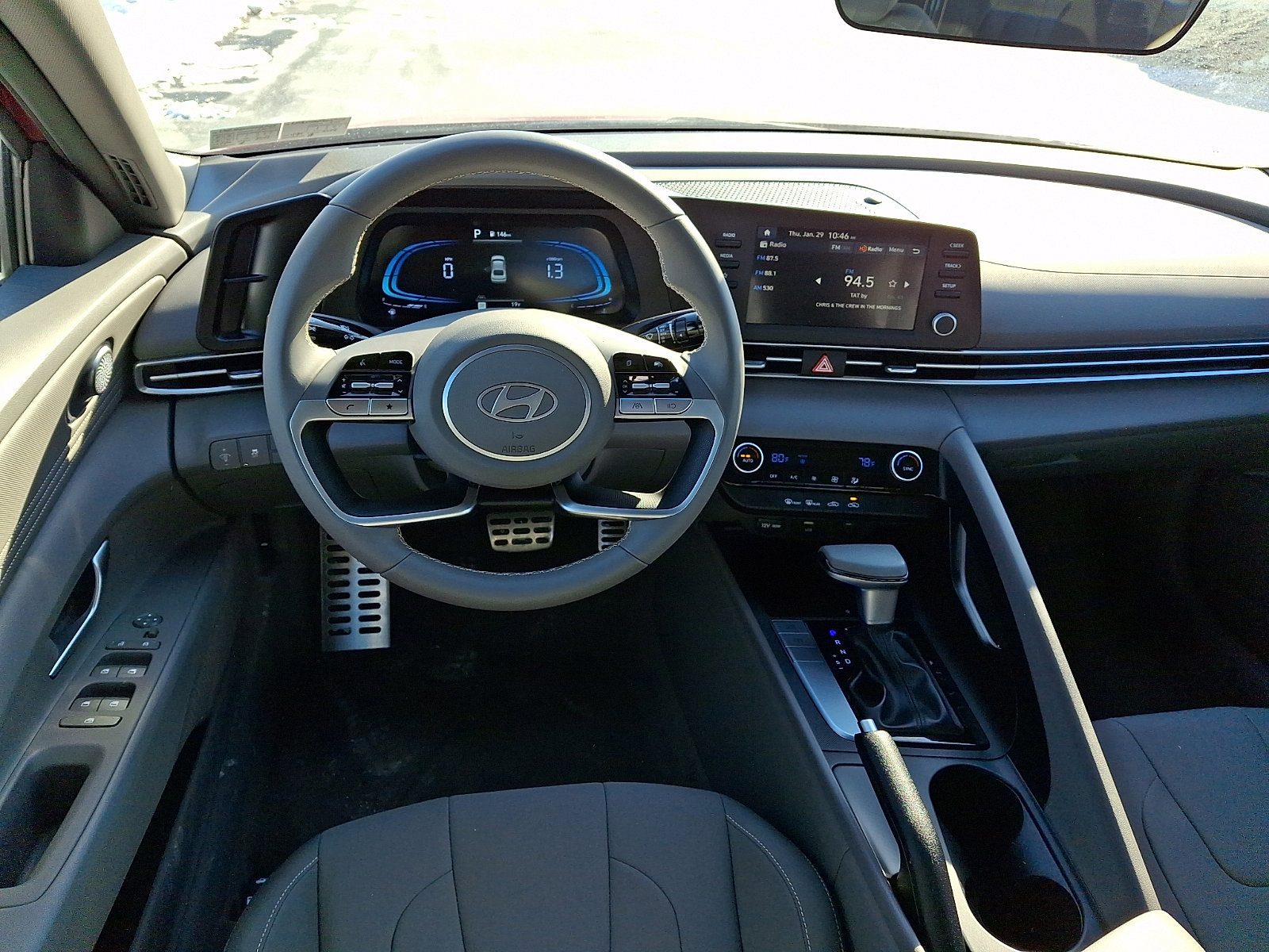 Certified 2025 Hyundai Elantra Sport w/ Cargo Package image 11