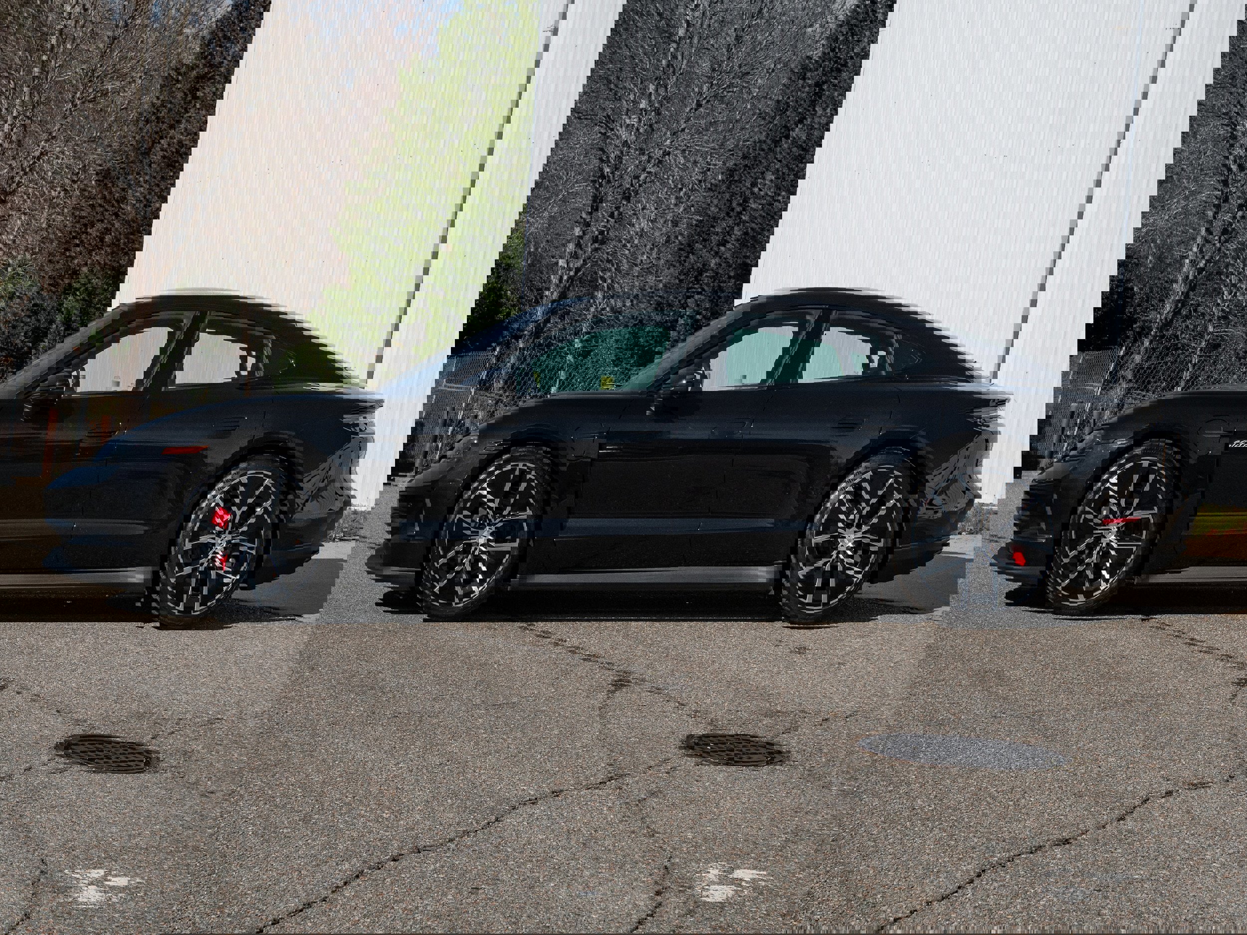Used 2025 Porsche Taycan 4S image 2