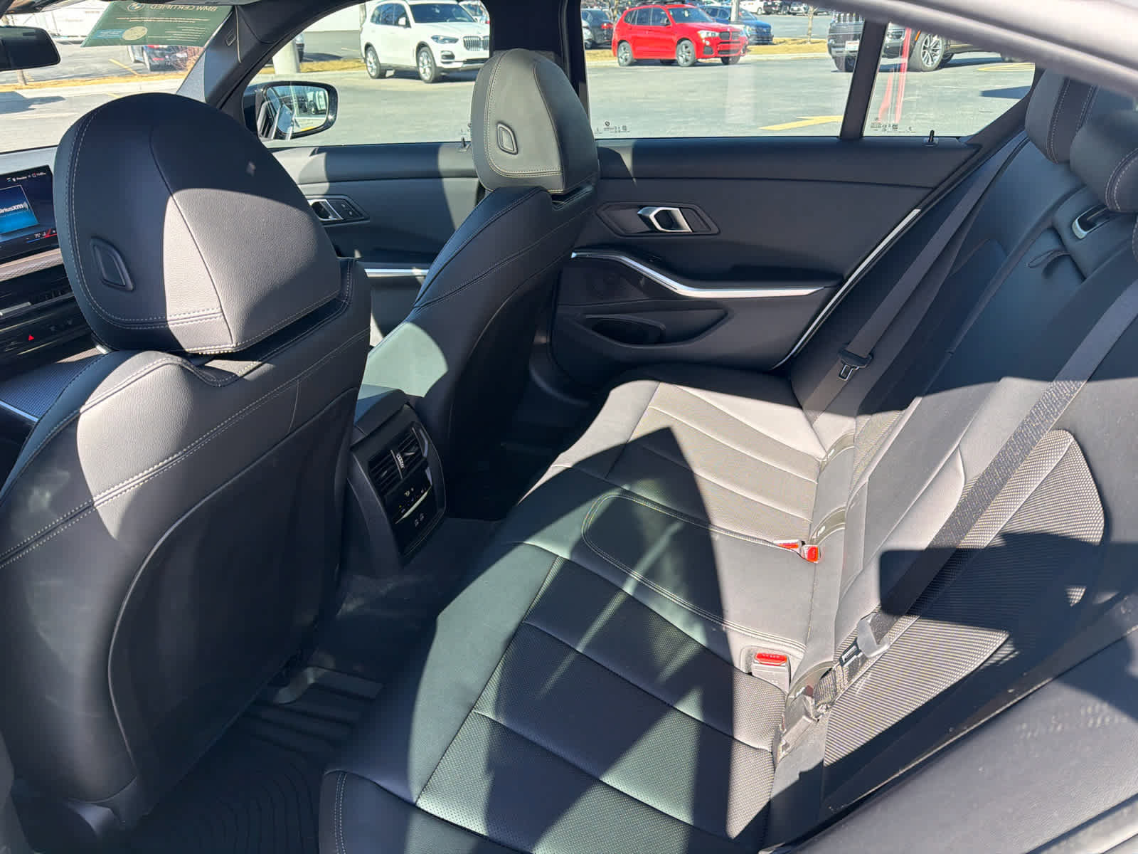 Certified 2025 BMW 330i xDrive Sedan w/ M Sport Package AWD/4WD image 16
