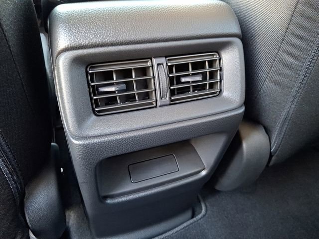 Used 2025 Honda CR-V LX image 11
