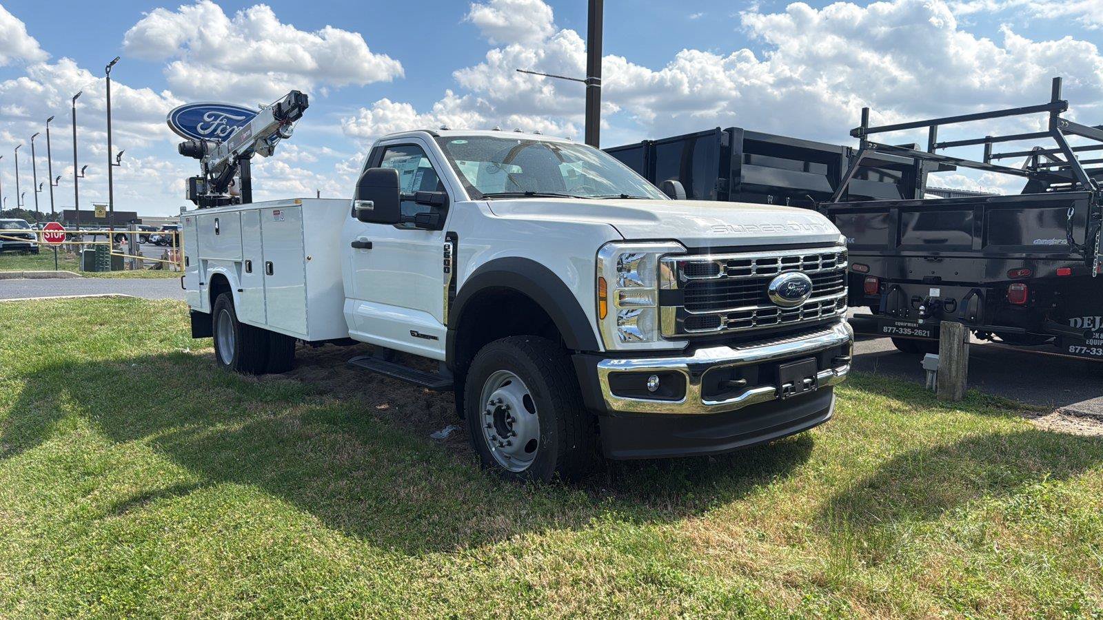 New 2025 Ford F600 4x4 Regular Cab Super Duty w/ XL Chrome Package image 7