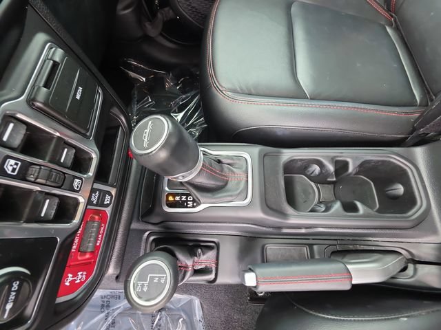 Used 2022 Jeep Gladiator Rubicon w/ Trailer Tow Package AWD/4WD image 24