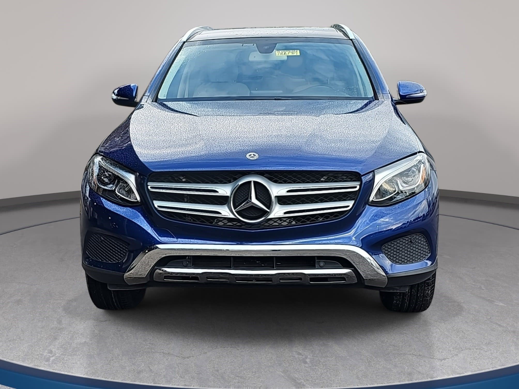 Used 2018 Mercedes-Benz GLC 300 image 2