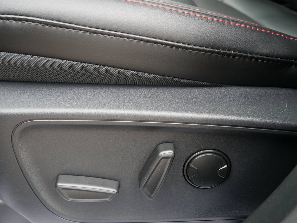 New 2026 Ford Escape ST-Line w/ Tech Pack #1 AWD/4WD image 19