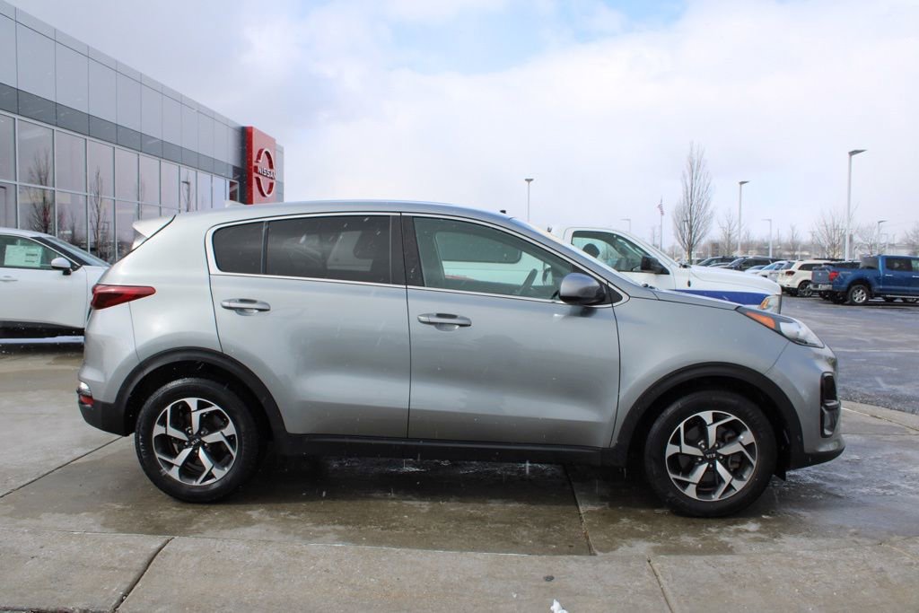 Used 2020 Kia Sportage LX image 6