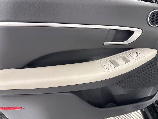 Used 2025 Hyundai Sonata SEL image 17